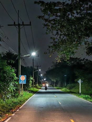 Diy Solar Street Lightติดตั้งที่จ.ยะลา