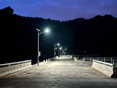 ติดตั้งไฟถนน 100W เพชรบูรณ์